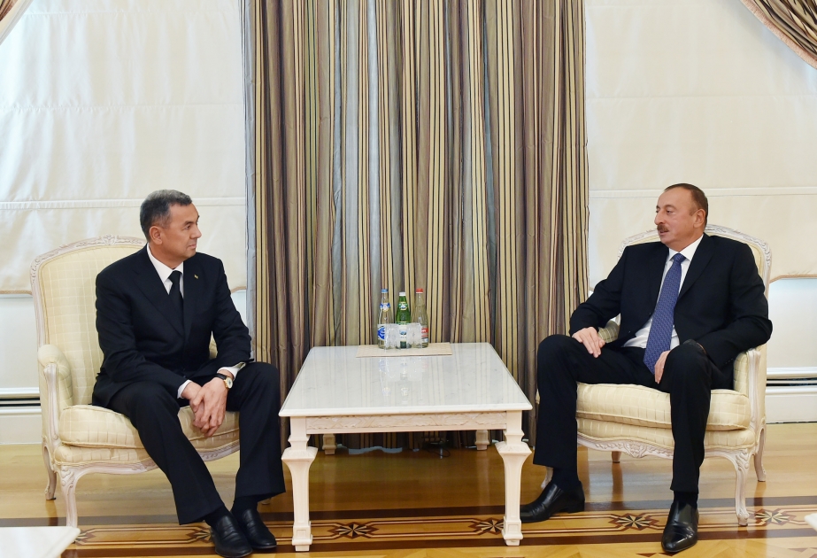 Aserbaidschans Präsident Ilham Aliyev hat den stellvertretenden Ministerpräsidenten von Turkmenistan empfangen VIDEO