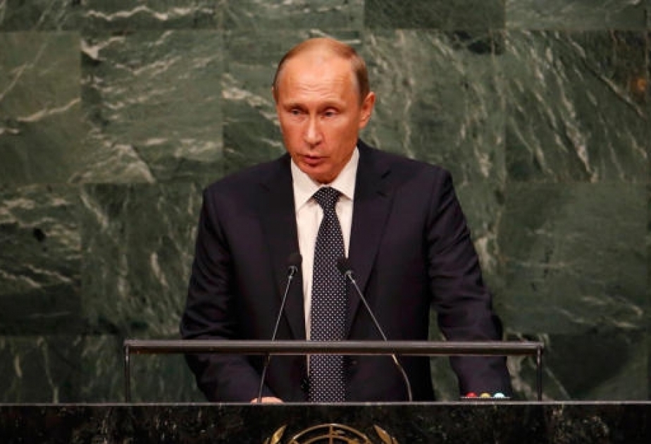 Syria conflict: Russia considers joining anti-IS air strikes