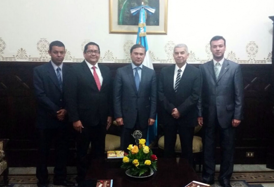 Luis Armando Rabbé Tejada : Le Guatemala soutient la position de l'Azerbaïdjan