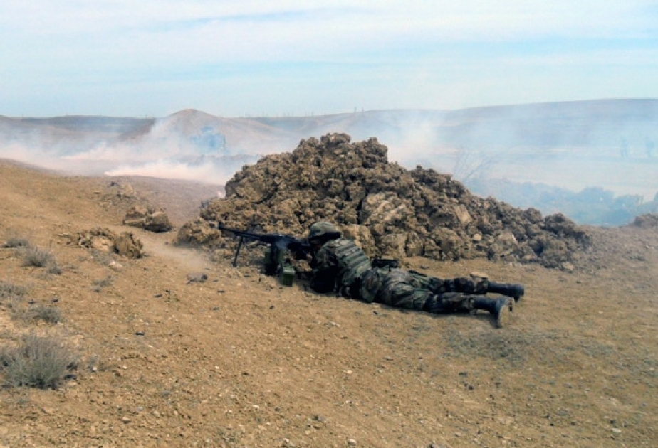 Bewaffnete armenische Einheiten haben Positionen der Aserbaidschanischen Armee erneut unter Beschuss genommen