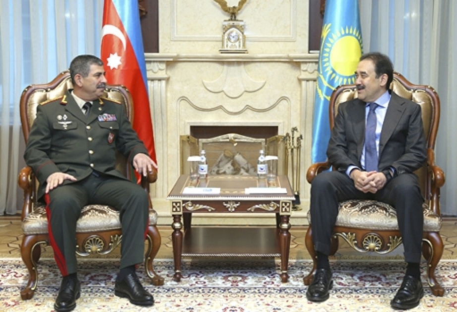 Azerbaijan, Kazakhstan discuss military-technical cooperation