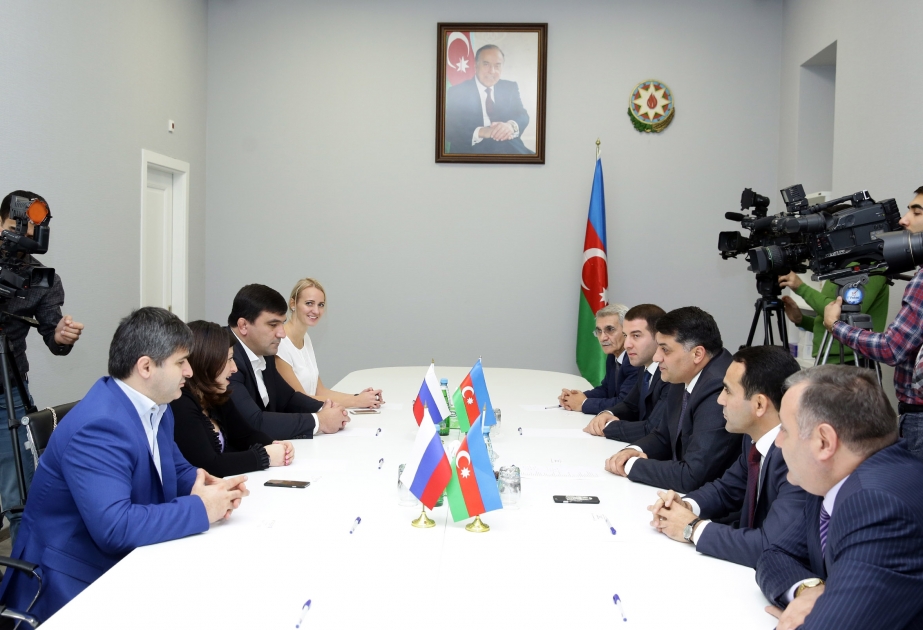 بحث سبل التعاون في الشباب والرياضة بين أذربيجان وروسيا