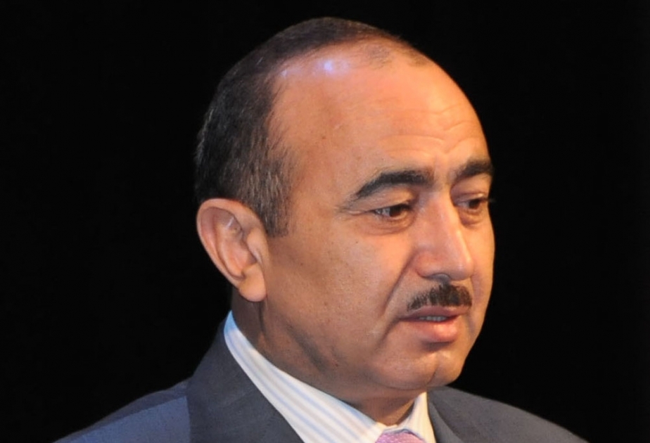 Ali Hasanov: Aserbaidschan verfolgt eine unabhängige Politik und beabsichtigt nicht, von irgendeinem Land abhängig zu sein