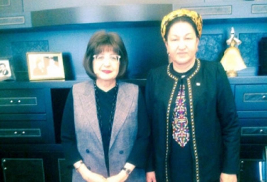 تطوير علاقات ثقافية بين أذربيجان وتركمانستان