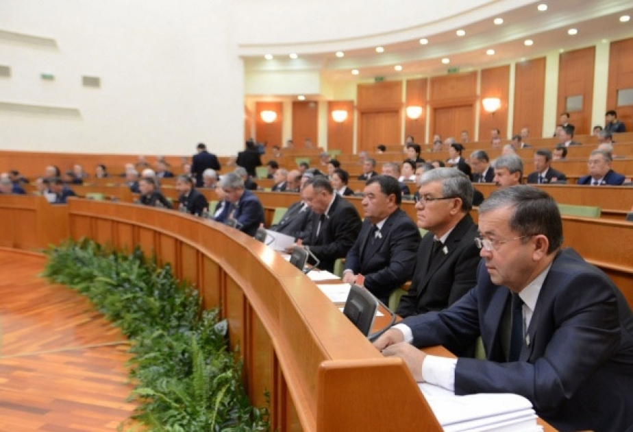 Uzbek Senate approves state budget for 2016