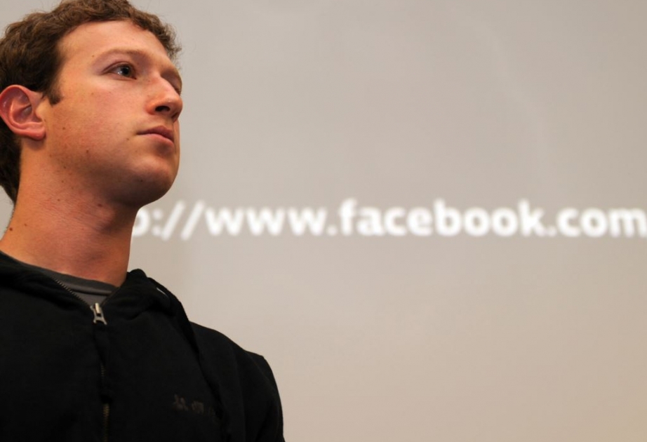 Mark Zuckerberg speaks in support of Muslims