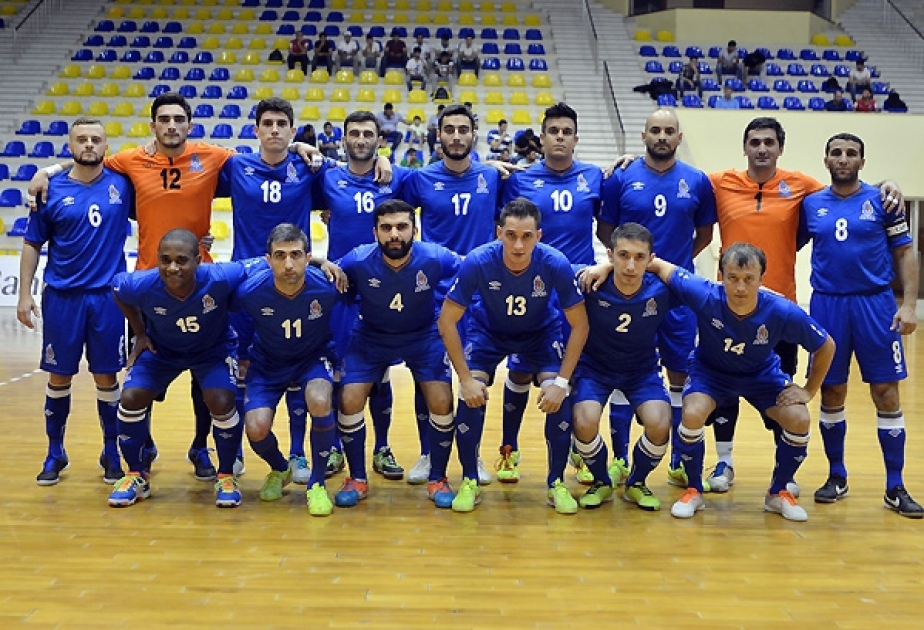 Azerbaijani futsal players destroy Belarus 7-2