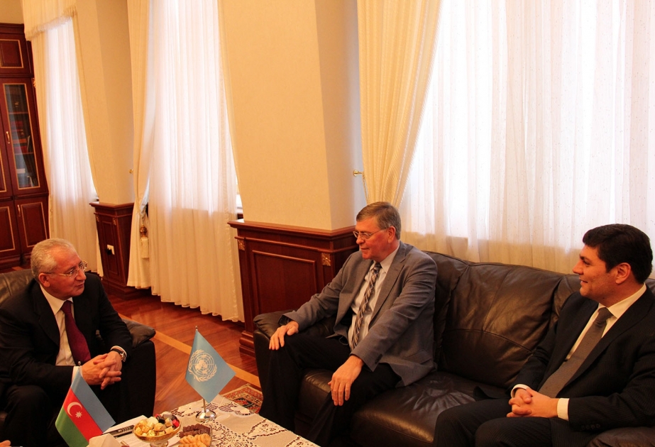 وزير الزراعة يلتقي منسق أممي مقيم في أذربيجان