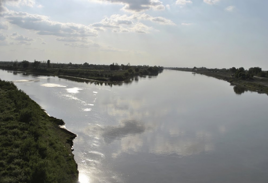 Уровень биогенных веществ в реках Кура и Араз превышает норму в несколько раз