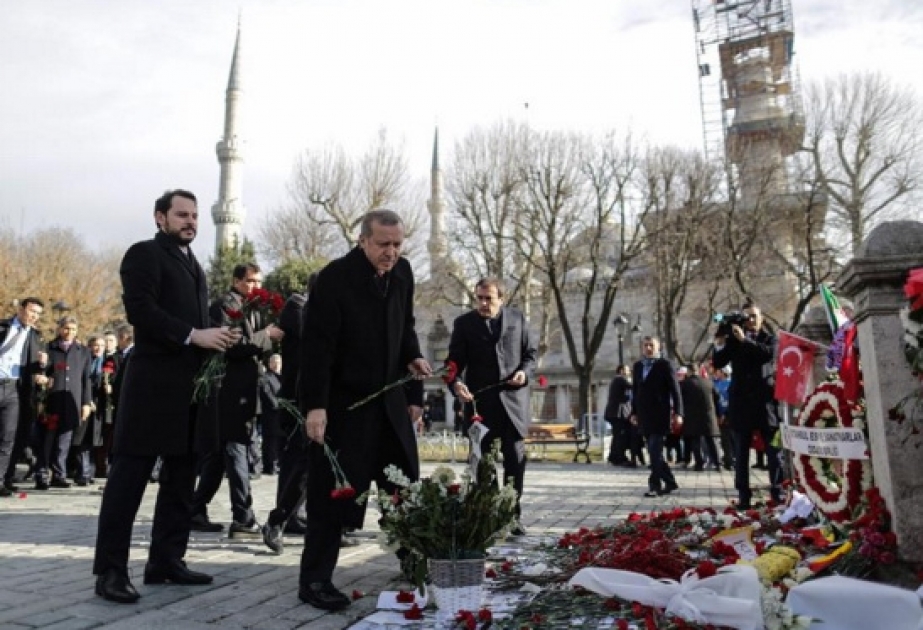 أردوغان يحيي ذكرى ضحايا تفجير ميدان السلطان أحمد