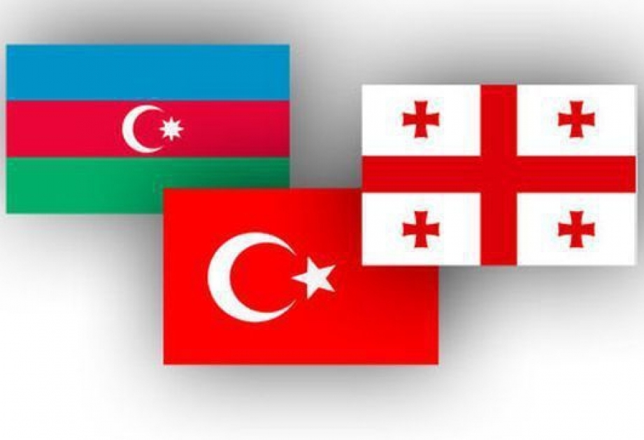 لقاء ثلاثي لوزراء خارجية أذربيجان وجورجيا وتركيا