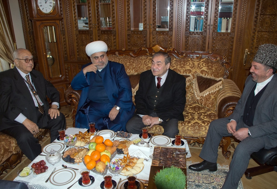 Chairman of Caucasian Muslim Board meets former Premier of Jordan
