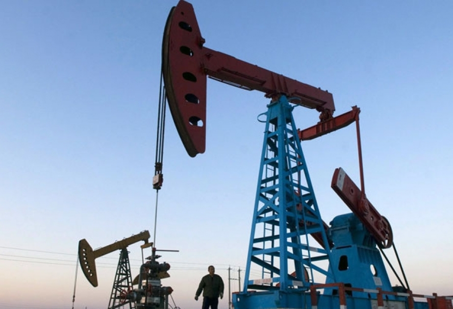 روسيا يرفع ضرائب صادرات النفط الخام