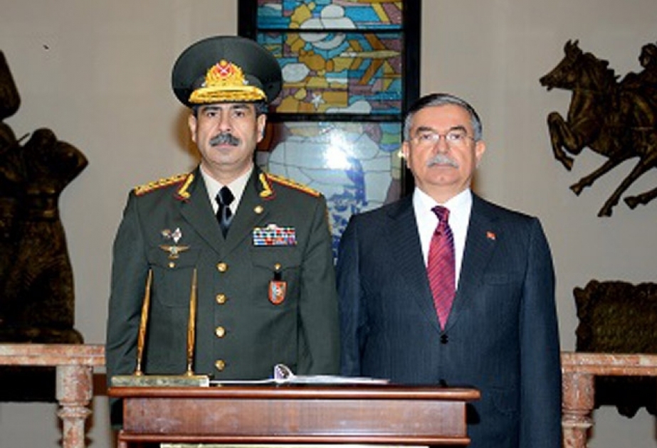 土耳其与阿塞拜疆两国国防部探讨战线局势