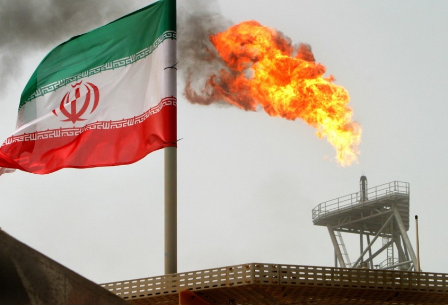 تجاوز حجم صادرات النفط اليومية لإيران مليوني برميل