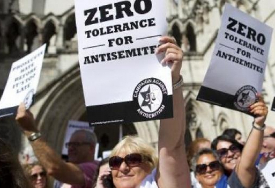 Пражане выступили против антисемитизма