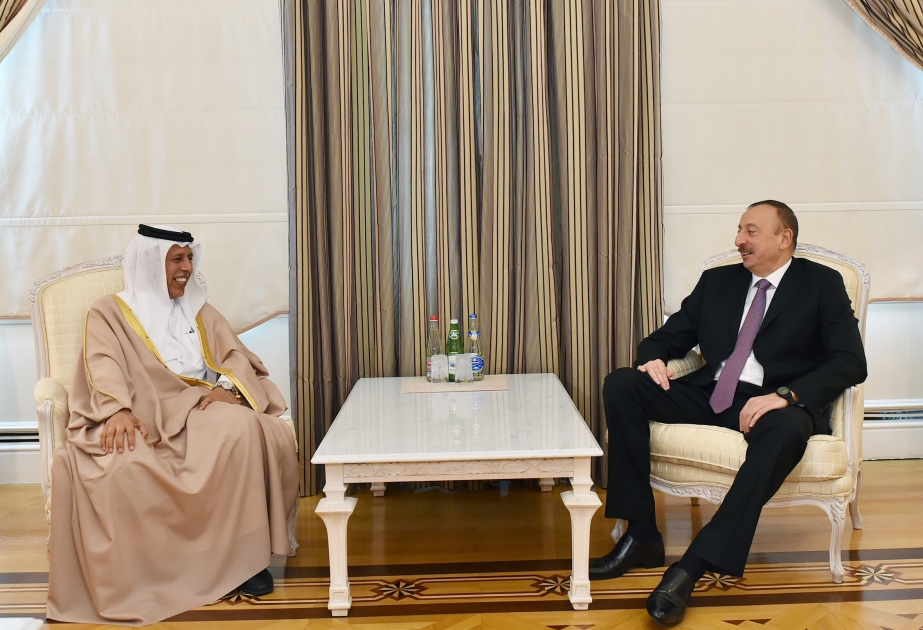 伊利哈姆•阿利耶夫总统接见卡塔尔副首相艾哈迈德•本•阿卜杜拉•阿勒马哈茂德