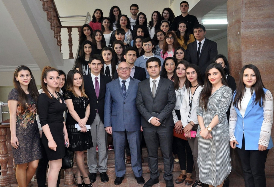 Посол Польши Марек Цалка побывал в Азербайджанском университете языков