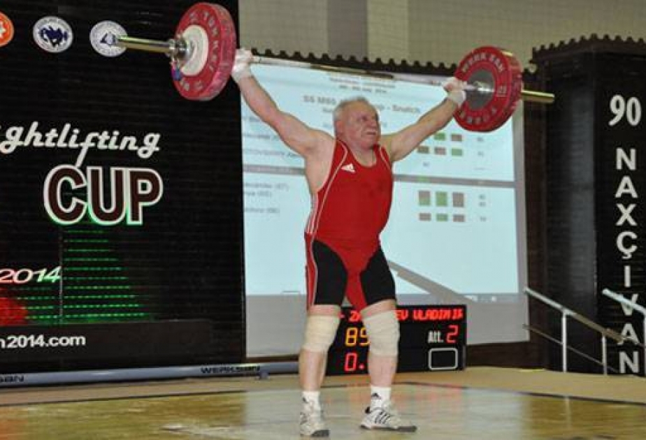 Veteran weightlifters to vie for European crown in Nakhchivan