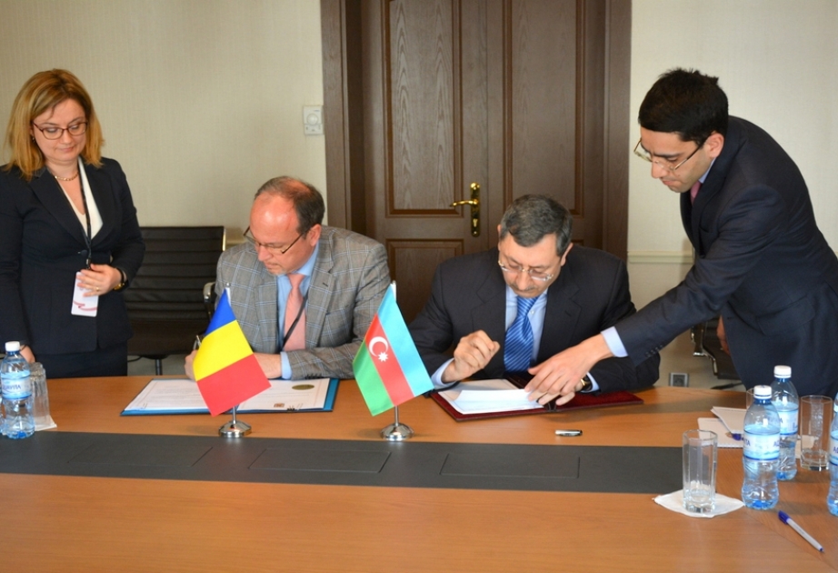 أذربيجان تقر اتفاقية إعفاء حاملي جوازات سفر للخدمة مع رومانيا