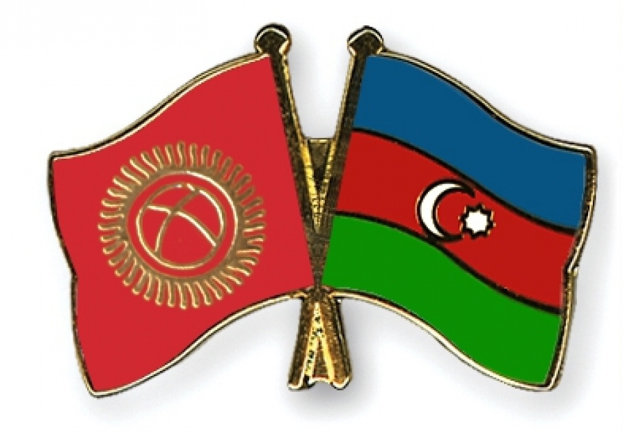 رئيس قيرغيزستان يهنئ الرئيس علييف