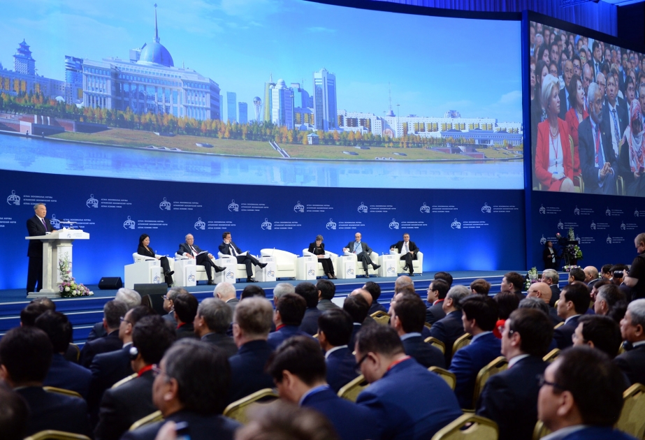 Qazaxıstan bütün regionun investisiya habı ola bilər
