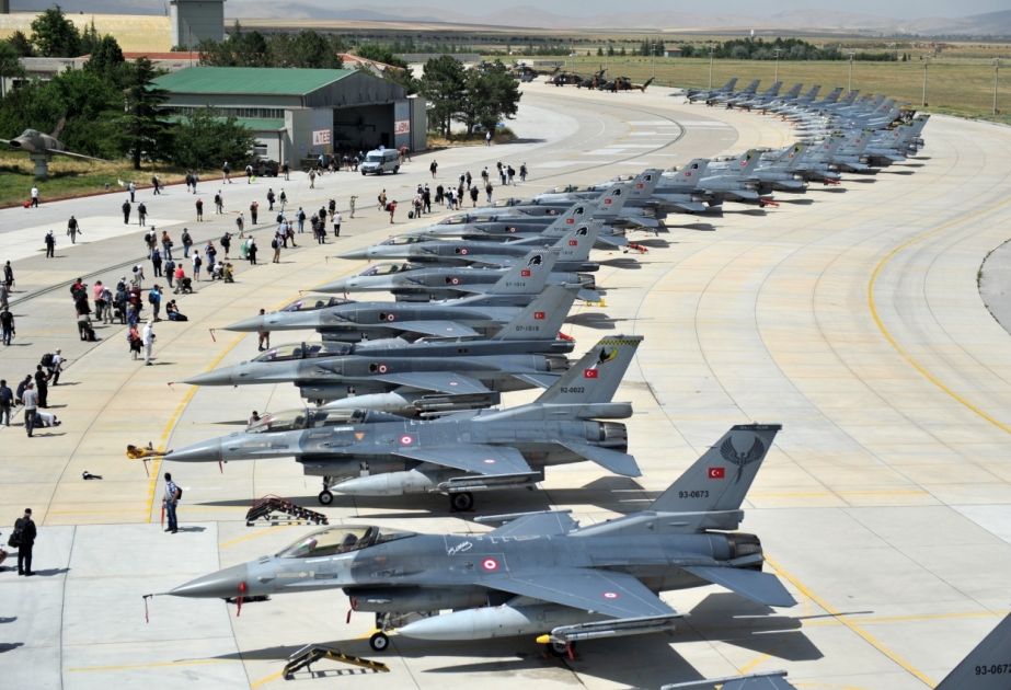 Azərbaycan pilotları “Anadolu Qartalı – 2016” beynəlxalq təlimində iştirak edirlər
