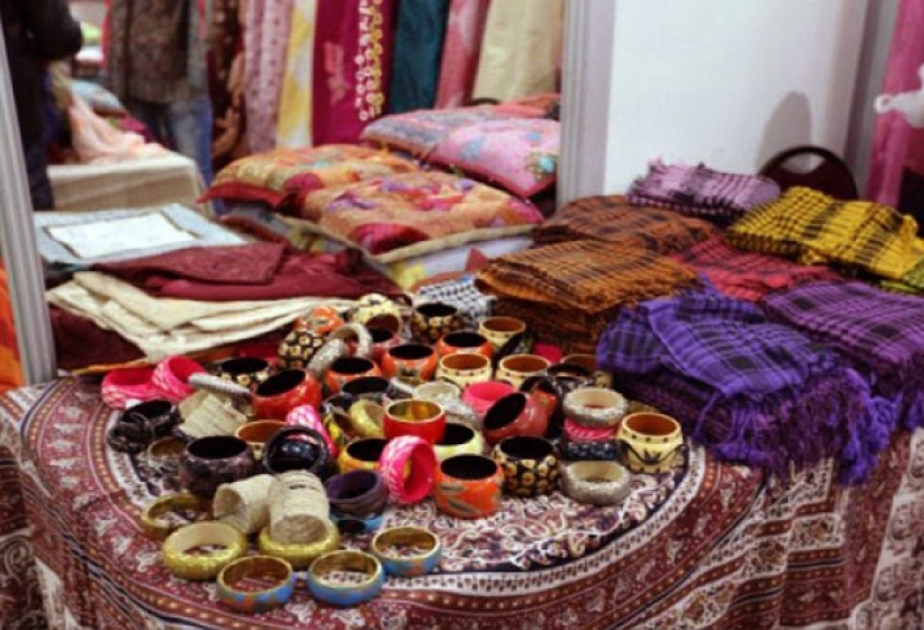 رجال الأعمال الأذربيجانية مدعوون لمهرجان الملابس الدولي في الهند