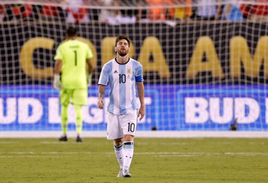 Lionel Messi Argentina yığmasındakı karyerasına son qoyduğunu açıqlayıb