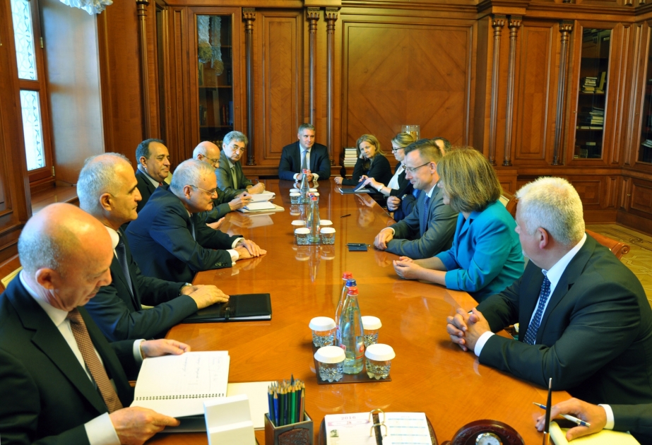Aserbaidschanisch-ungarische Zusammenarbeit sind in hohem Stand