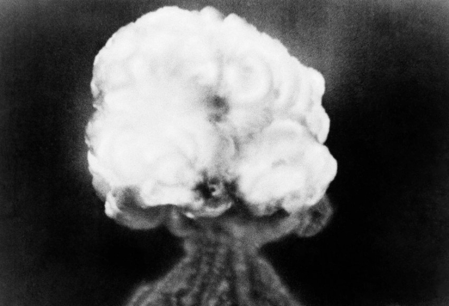 Eine Atombombe explodierte erstmals in New Mexiko