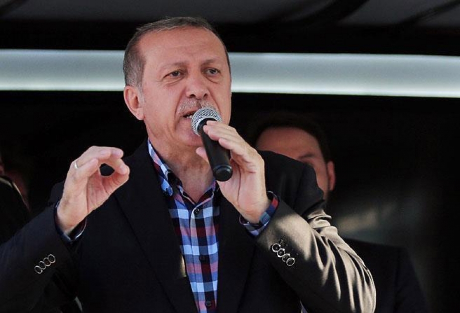 Türkiyə Prezidenti İstanbulda vətəndaşlar qarşısında çıxış edib