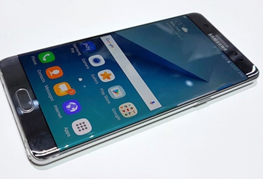 “Samsung” yeni “Galaxy Note 7” smartfonunu nümayiş etdirib