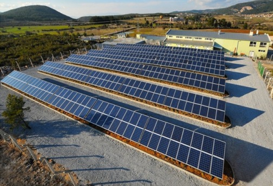 ارتفاع حجم إنتاج الطاقة الكهربائية من محطات الطاقة الشمسية والرياح