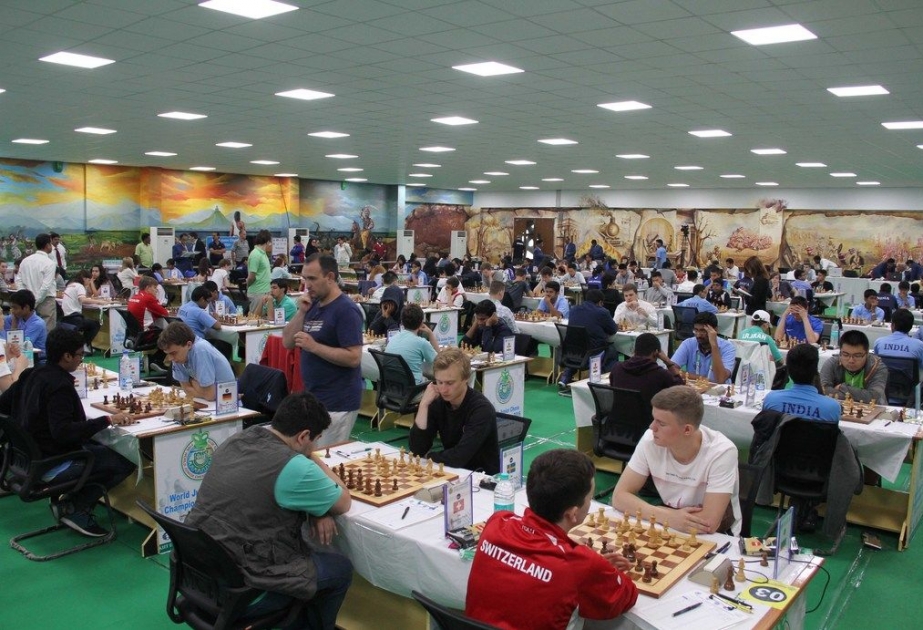 Азербайджанские шахматисты продолжают свое участие на чемпионате мира среди юниоров