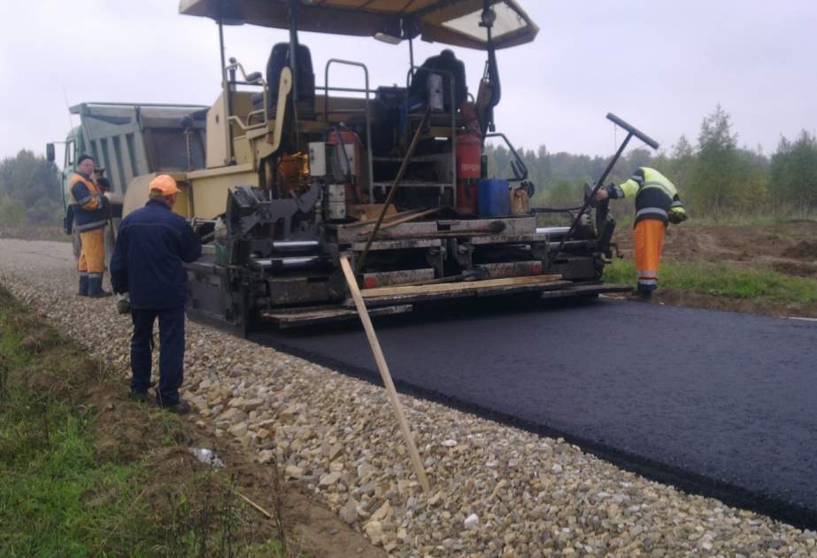 1,55 million de manats pour la construction routière à Oghouz