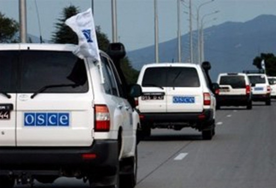 OSZE-Beobachter reisen an die Kontaktlinie der Truppen