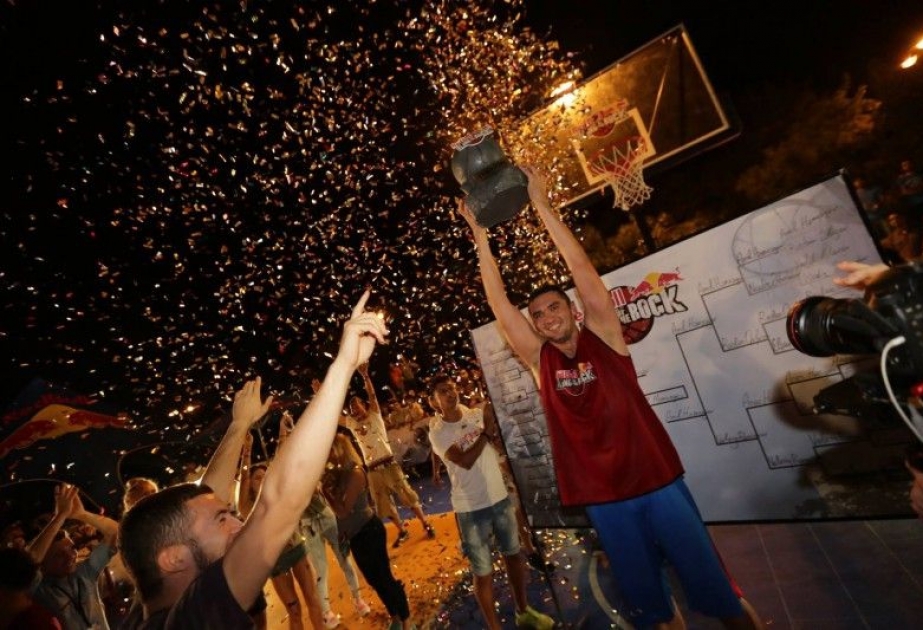 Победитель национального этапа баскетбольного турнира «Red Bull King of the Rock 2016» представит Азербайджан в мировом финале