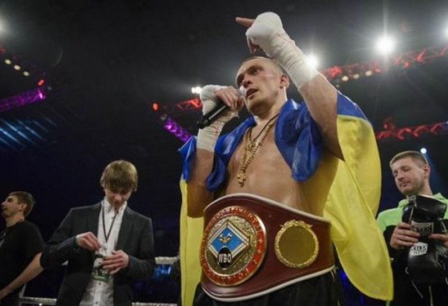 Украинец Усик стал чемпионом мира по боксу в тяжелом весе по версии WBO