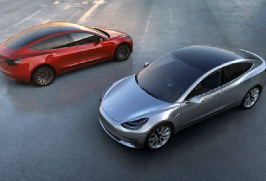 Tesla устранила уязвимость после удаленного взлома автомобиля