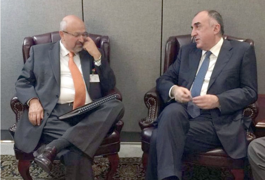 Außenminister Elmar Mammadyarov trifft mit OSZE-Generalsekretär zusammen
