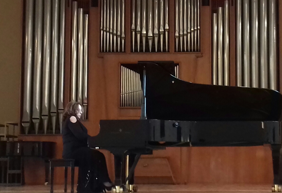 Bakı Musiqi Akademiyasında fortepiano musiqisindən ibarət konsert proqramı təqdim olunub