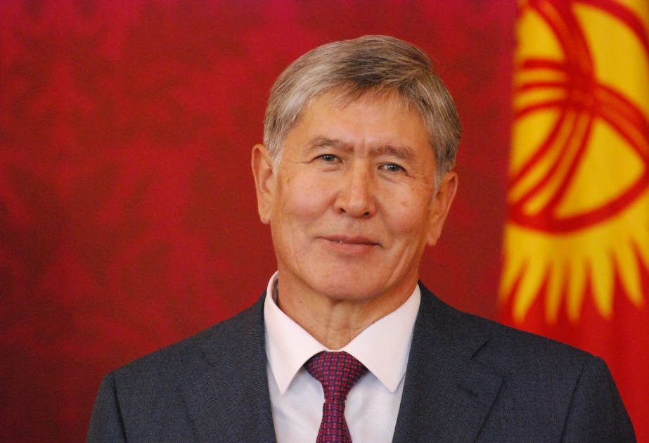 Qırğızıstan prezidenti Rusiyada müalicəsini başa çatdıraraq Bişkekə qayıdıb