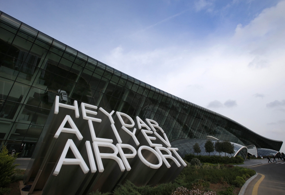 盖达尔·阿利耶夫国际机场今年9月份的客流量增长29％