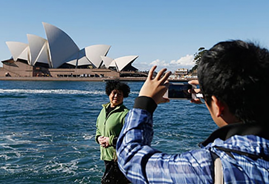 Китайские туристы потратили 60 миллиардов долларов за пять выходных дней