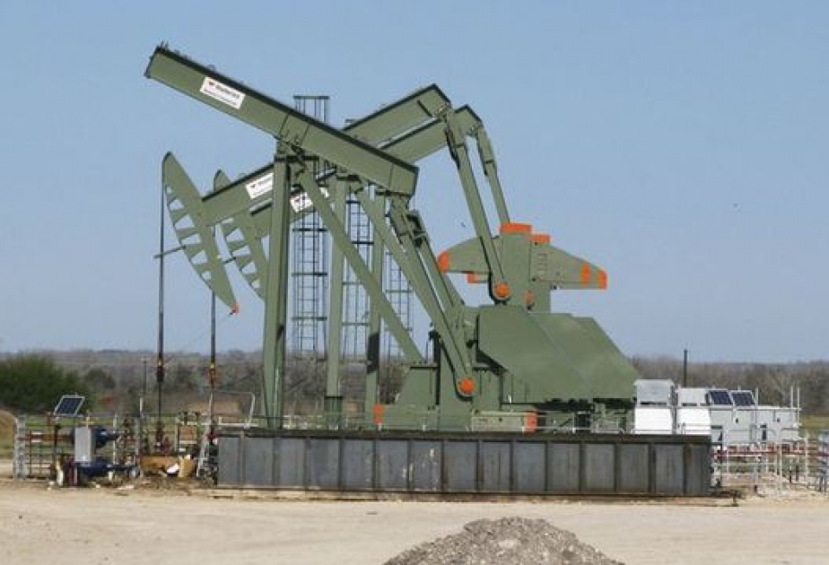 Brent crude oil price surpasses $53 per barrel
