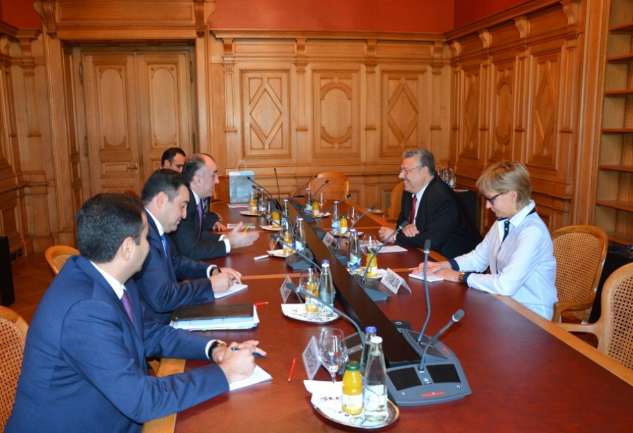 Azerbaijan, Switzerland discuss inter-parliamentary relations