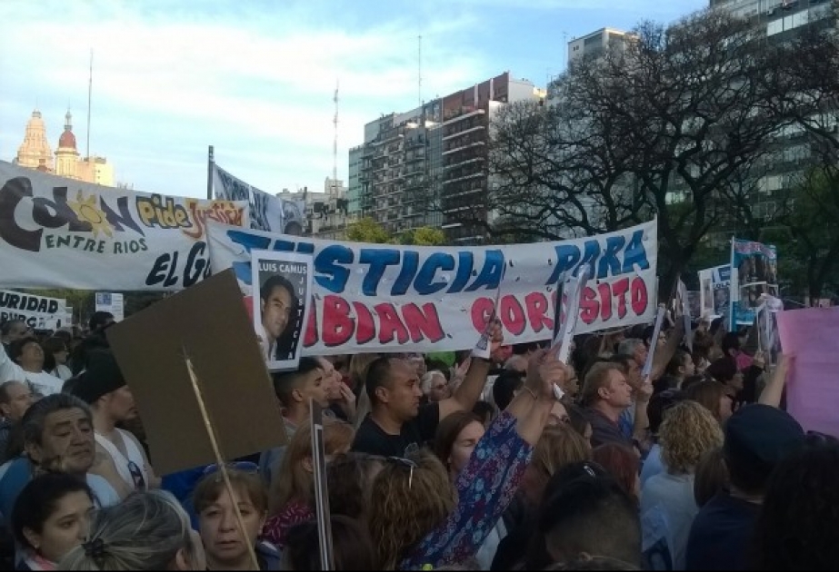 Tausende Argentinier fordern Gerechtigkeit