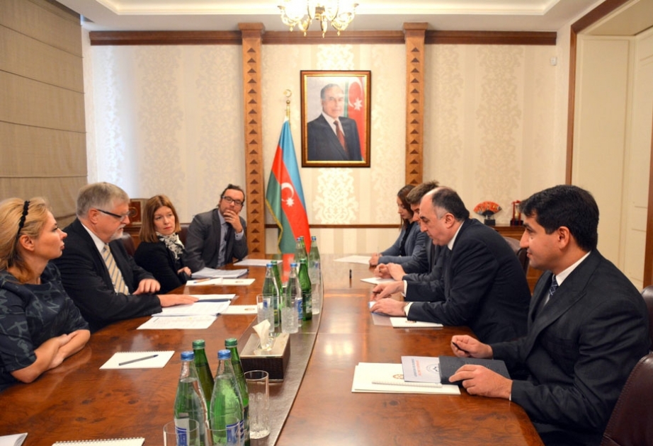 Außenminister Mammadyarov trifft sich mit EU-Sonderbeauftragten für den Südkaukasus Herbert Salber
