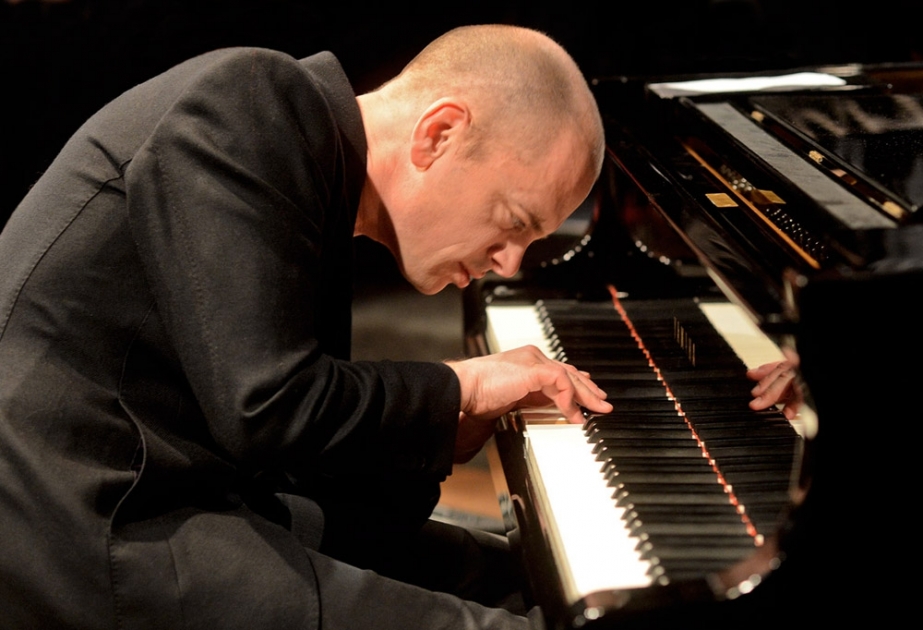 Norveçli piano ifaçısı Tord Qustavsen Bakıda konsert verib